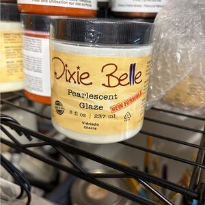 Dixie Belle Pearlescent Glaze - Cream